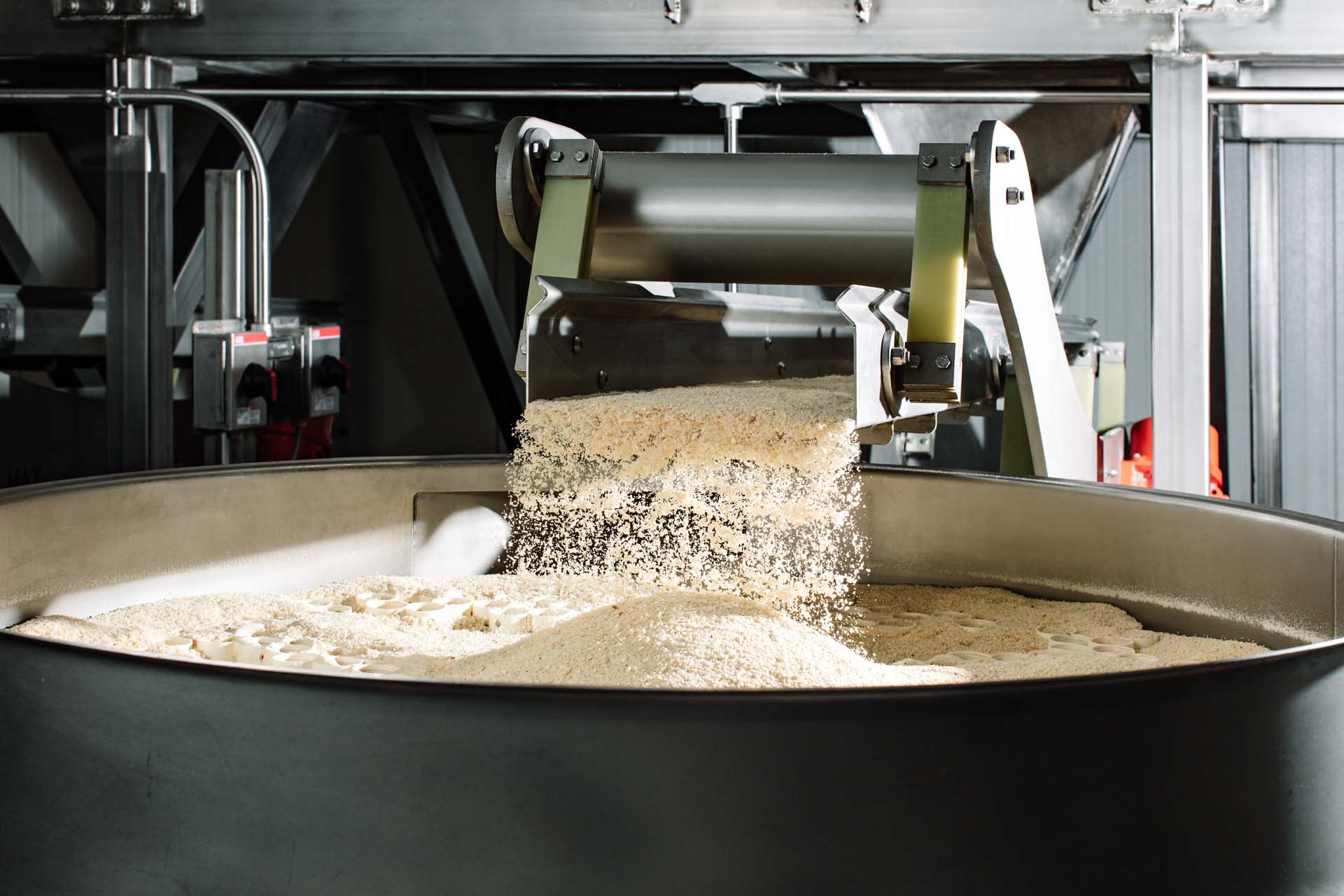 Organic Blanched Almond Flour Mixing Machine